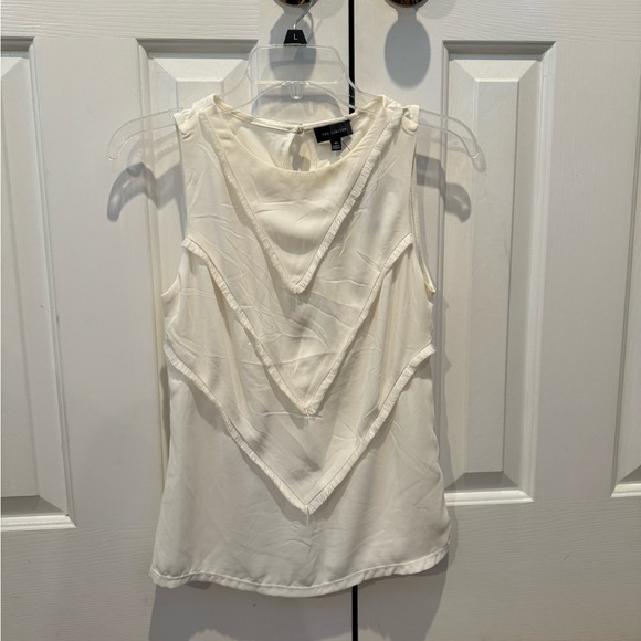 The Limited Cream Fringe Tank NWT size xs - Picture 3 of 6